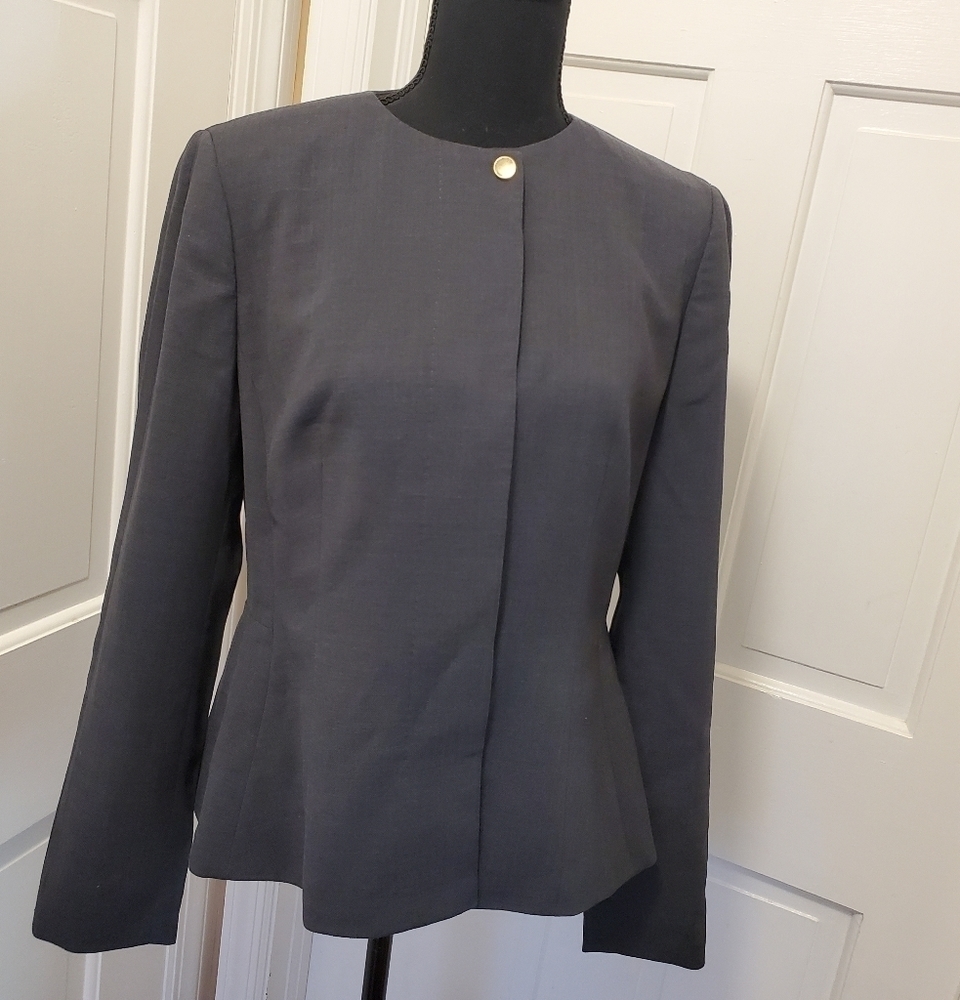 NWT Hugo Boss Gray Wool Blazer Size 8, Business, Classic Retail $357.00
